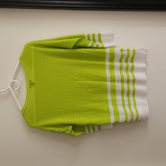 Ann Taylor 3/4 Sleeve Top - Picture 4 of 4